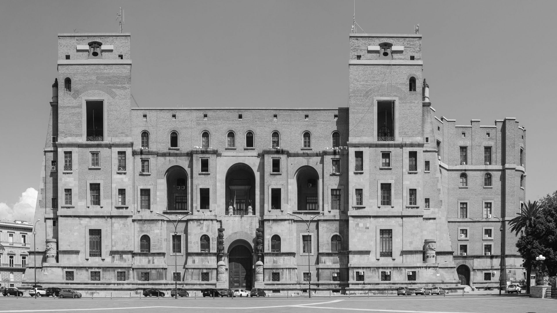 50_Palazzo del Governo Taranto_1